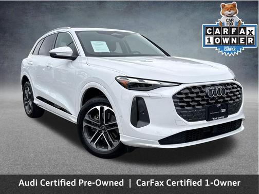 Arkona White 2025 Audi Q5 2.0T Premium