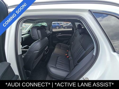 2021 Audi e-tron Prestige