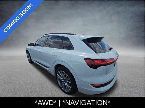 2021 Audi e-tron Prestige