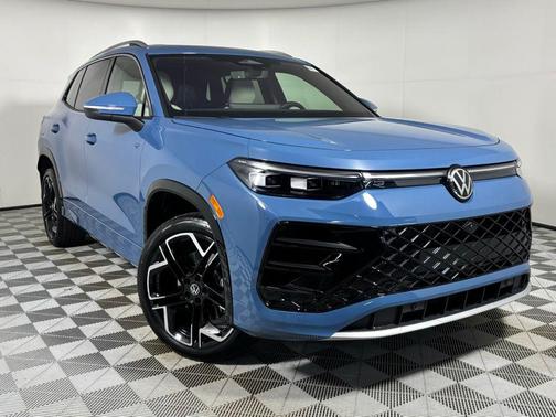 monterey blue pearl 2026 Volkswagen Tiguan 2.0T SEL R-Line 4MOTION