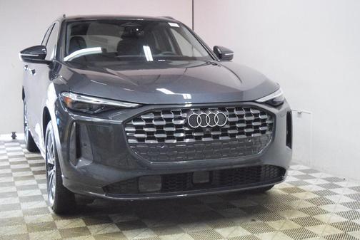2025 Audi Q5 2.0T Premium Plus