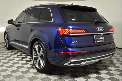2020 Audi Q7 55 Prestige