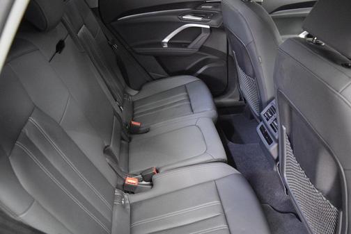2025 Audi Q5 2.0T Premium Plus