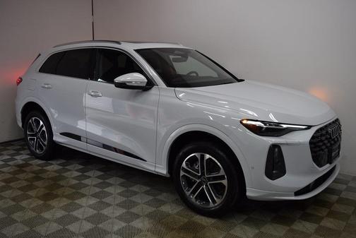 2025 Audi Q5 2.0T Premium Plus