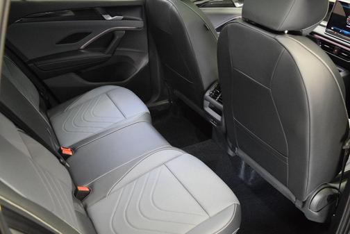 2025 Volkswagen Tiguan 2.0T SE 4MOTION