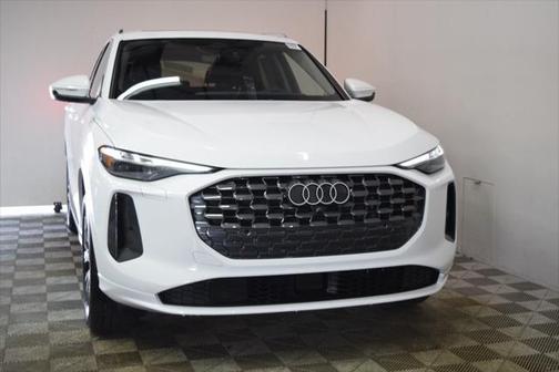 2025 Audi Q5 2.0T Premium Plus