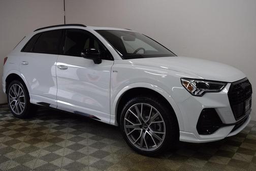 2025 Audi Q3 45 S line Premium Plus