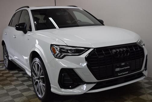 2025 Audi Q3 45 S line Premium Plus
