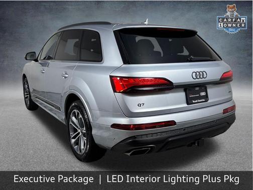 Satellite Silver Metallic 2025 Audi Q7 45 Premium Plus