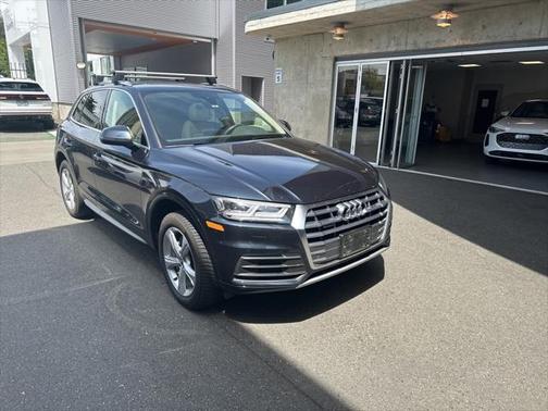 2020 Audi Q5 45 Premium Plus