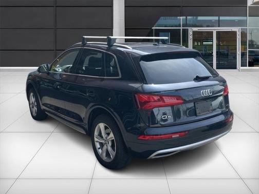 2020 Audi Q5 45 Premium Plus