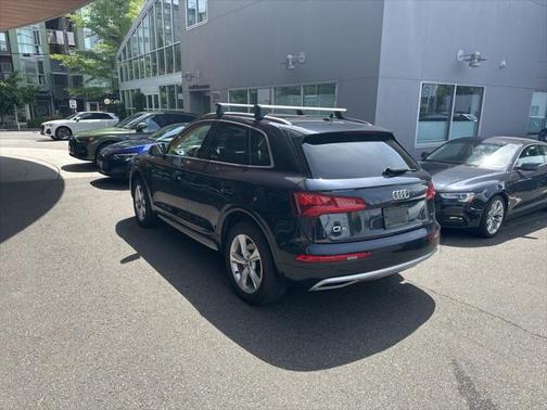 2020 Audi Q5 45 Premium Plus