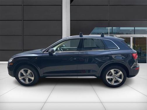 2020 Audi Q5 45 Premium Plus