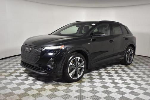 2024 Audi Q4 e-tron Premium Plus