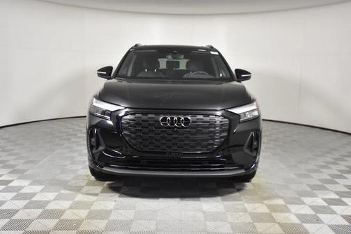 2024 Audi Q4 e-tron Premium Plus