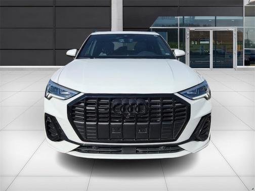 2024 Audi Q3 45 S line Premium Plus