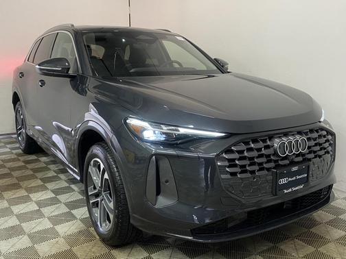 2025 Audi Q5 2.0T Premium Plus