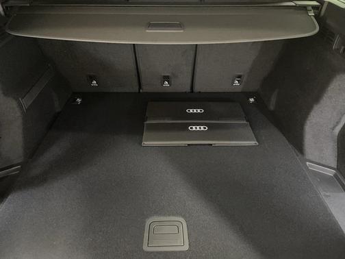 2025 Audi Q5 2.0T Premium Plus