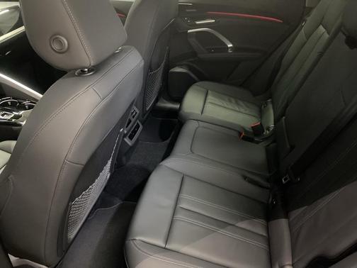 2025 Audi Q5 2.0T Premium Plus