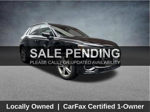 Mythos Black Metallic 2020 Audi Q3 45 S line Prestige