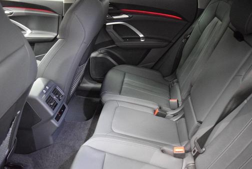 2025 Audi Q5 2.0T Premium Plus