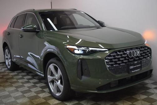 2025 Audi Q5 2.0T Premium Plus