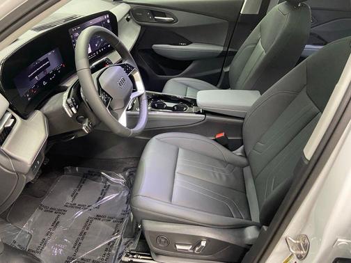Glacier White 2026 Audi Q3 S line