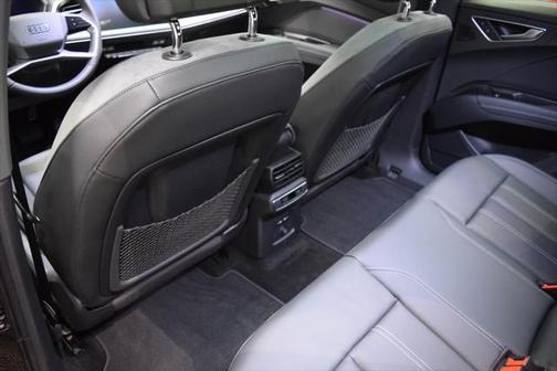 2025 Audi Q4 e-tron Prestige