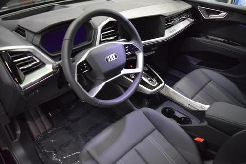2025 Audi Q4 e-tron Prestige
