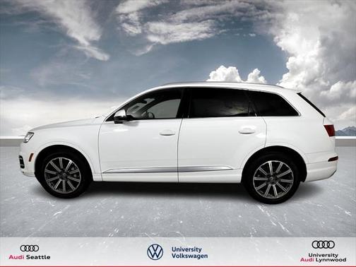 2019 Audi Q7 55 Premium Plus