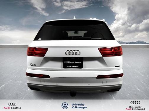 2019 Audi Q7 55 Premium Plus