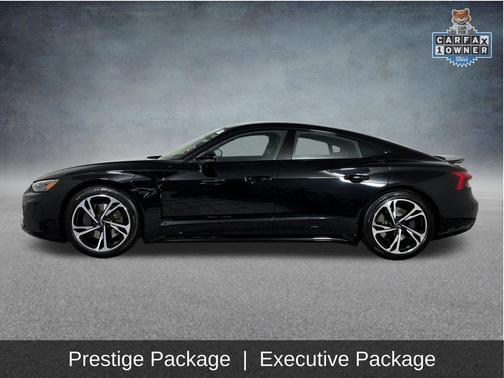 Mythos Black Metallic 2023 Audi e-tron GT Prestige