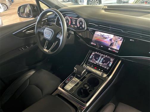 2025 Audi Q7 55 Prestige