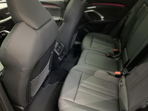 2025 Audi Q5 2.0T Prestige