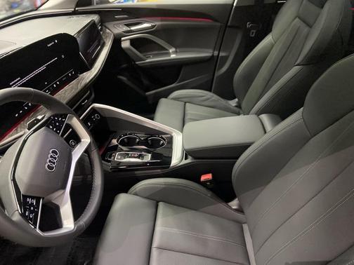 2025 Audi Q5 2.0T Prestige