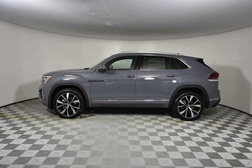 2025 Volkswagen Atlas Cross Sport 2.0T SEL Premium