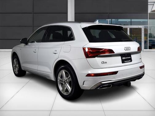 2024 Audi Q5 e 55 S line Premium Plus