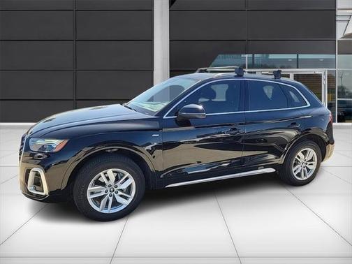 2023 Audi Q5 45 S line Premium