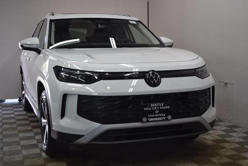 2025 Volkswagen Tiguan 2.0T SE 4MOTION