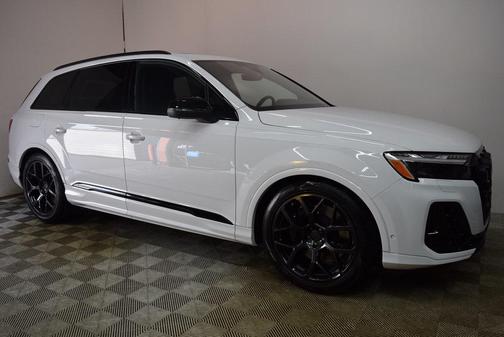 2026 Audi SQ7 4.0T Prestige