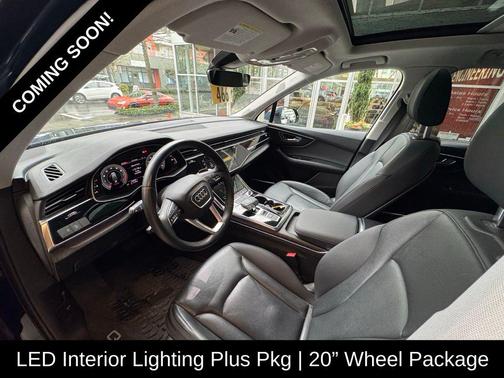 2022 Audi Q7 55 Premium Plus