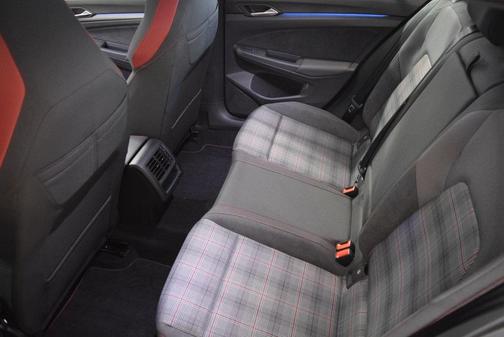 2025 Volkswagen Golf GTI 2.0T S DSG