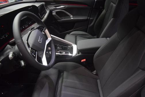 2025 Audi Q5 2.0T Prestige