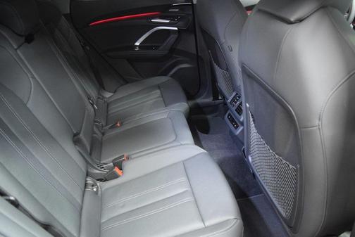 2025 Audi Q5 2.0T Prestige