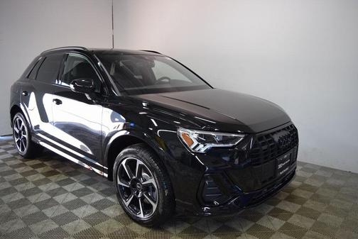 2025 Audi Q3 45 S line Premium Plus