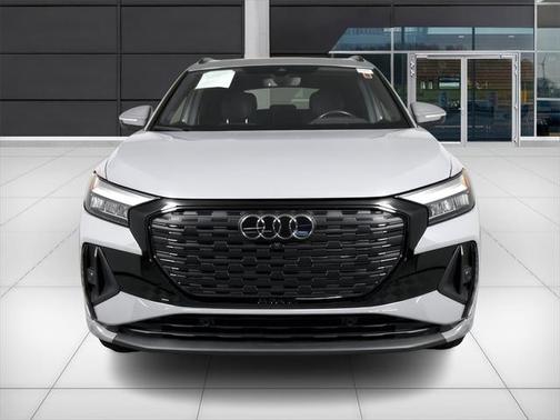 2024 Audi Q4 e-tron Premium