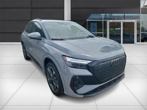 2024 Audi Q4 e-tron Premium