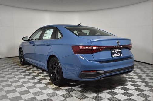 2025 Volkswagen Jetta 1.5T SE