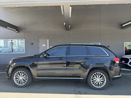 2018 Jeep Grand Cherokee Summit