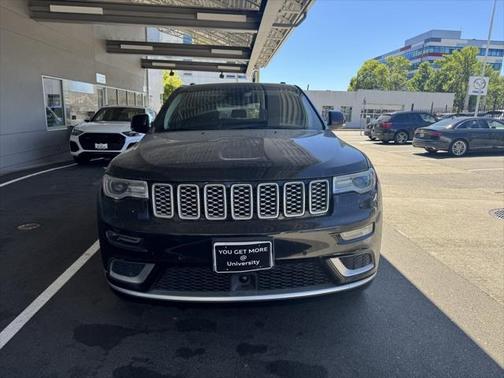 2018 Jeep Grand Cherokee Summit